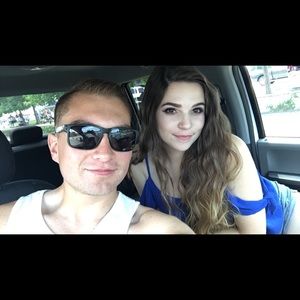 Meet your posher, Bailey!